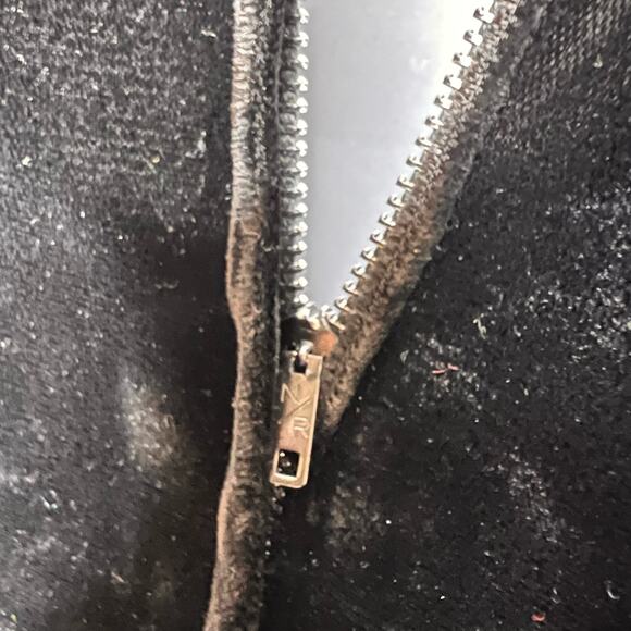 Vintage 60s Size Medium Black Velvet Sheath Dress Eyelet Half Sleeves Party - Picture 7 of 8